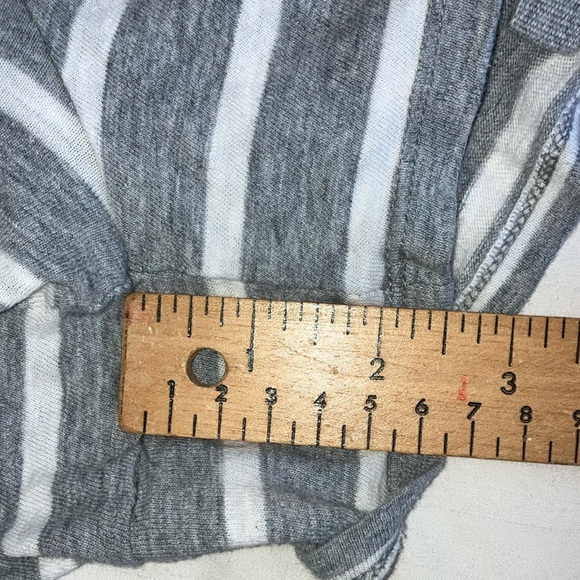 GAP medium women’s romper - cotton gray/ White nautical Striped Jumpsuit - Picture 16 of 16